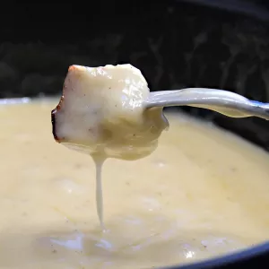 A melting pot of fondue.