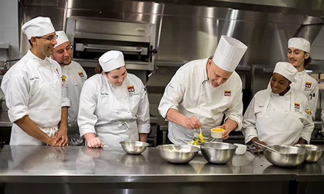 Plant-Based Culinary Arts Lead Chef Elliott Prag teaches students at ICE.