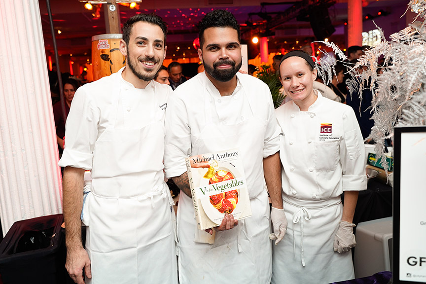 Pastry & Baking Arts student Brianna Farrell volunteers with Gramercy Tavern at City Harvest's annual BID event.