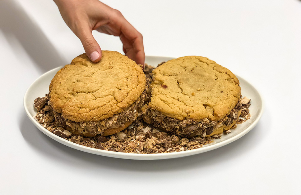 Chef Penny's leftover candy cookie is served.