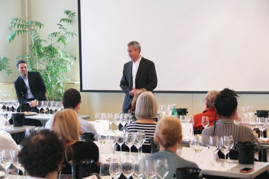 Legendary NYC restaurateur Danny Meyer pays a visit to Understanding Wine students.