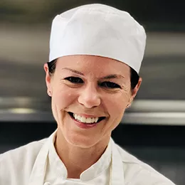 Kristen Olsen studied Pastry & Baking Arts at the ICE Los Angeles campus.