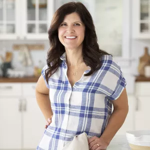 Sarah Farmer is the executive culinary director at Taste of Home