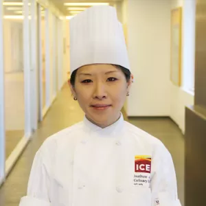 Chef Natsume Aoi
