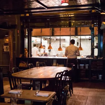 restaurant scene