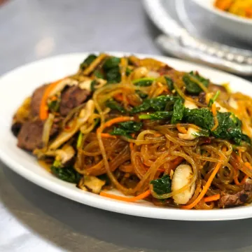 new year's food traditions noodles
