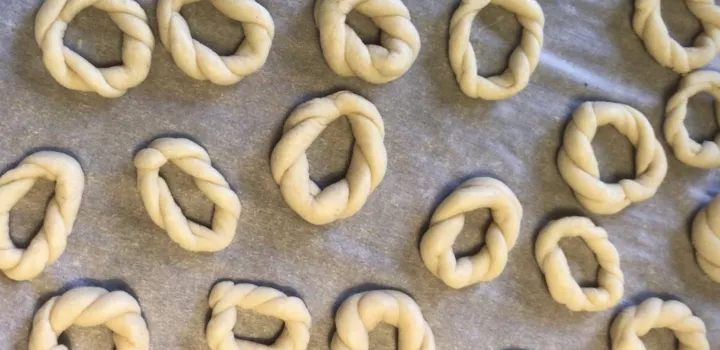 Sardinian lorighittas pasta shapes