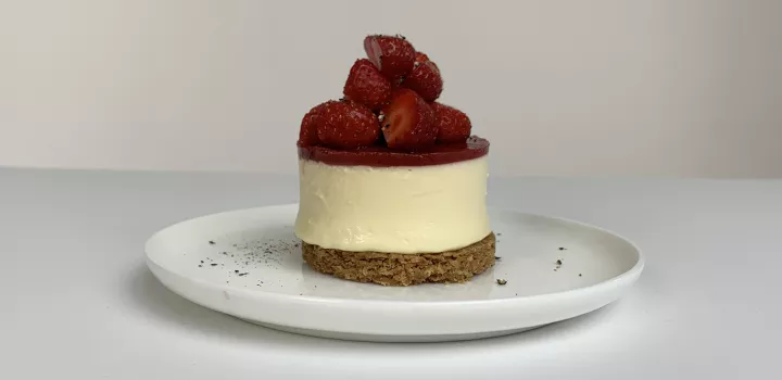Rory Macdonald's strawberry and black pepper no-bake cheesecake
