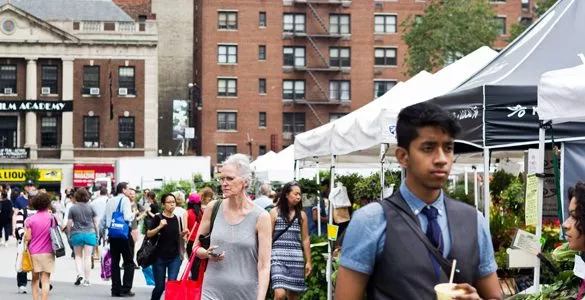 Farm-to-table class visits the Union Square greenmarket