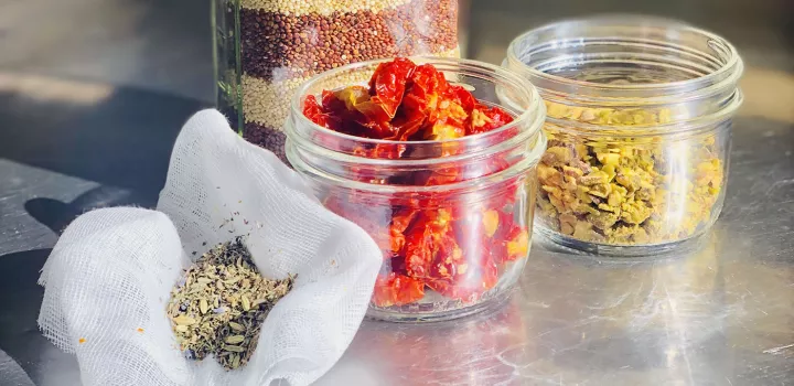 A spice blend, dried peppers and beans for soup make colorful gifts in jars.
