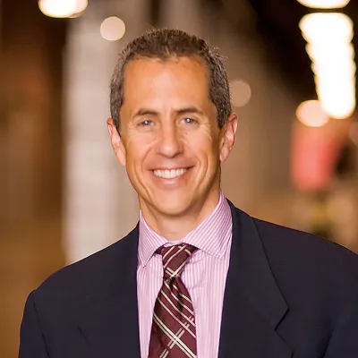 Danny Meyer praises culinary school graduates from the Institute of Culinary Education